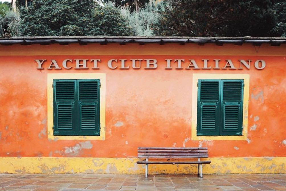 Yacht Club Italiano | Accidentally Wes Anderson