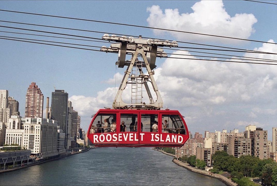 roosevelt island tram map