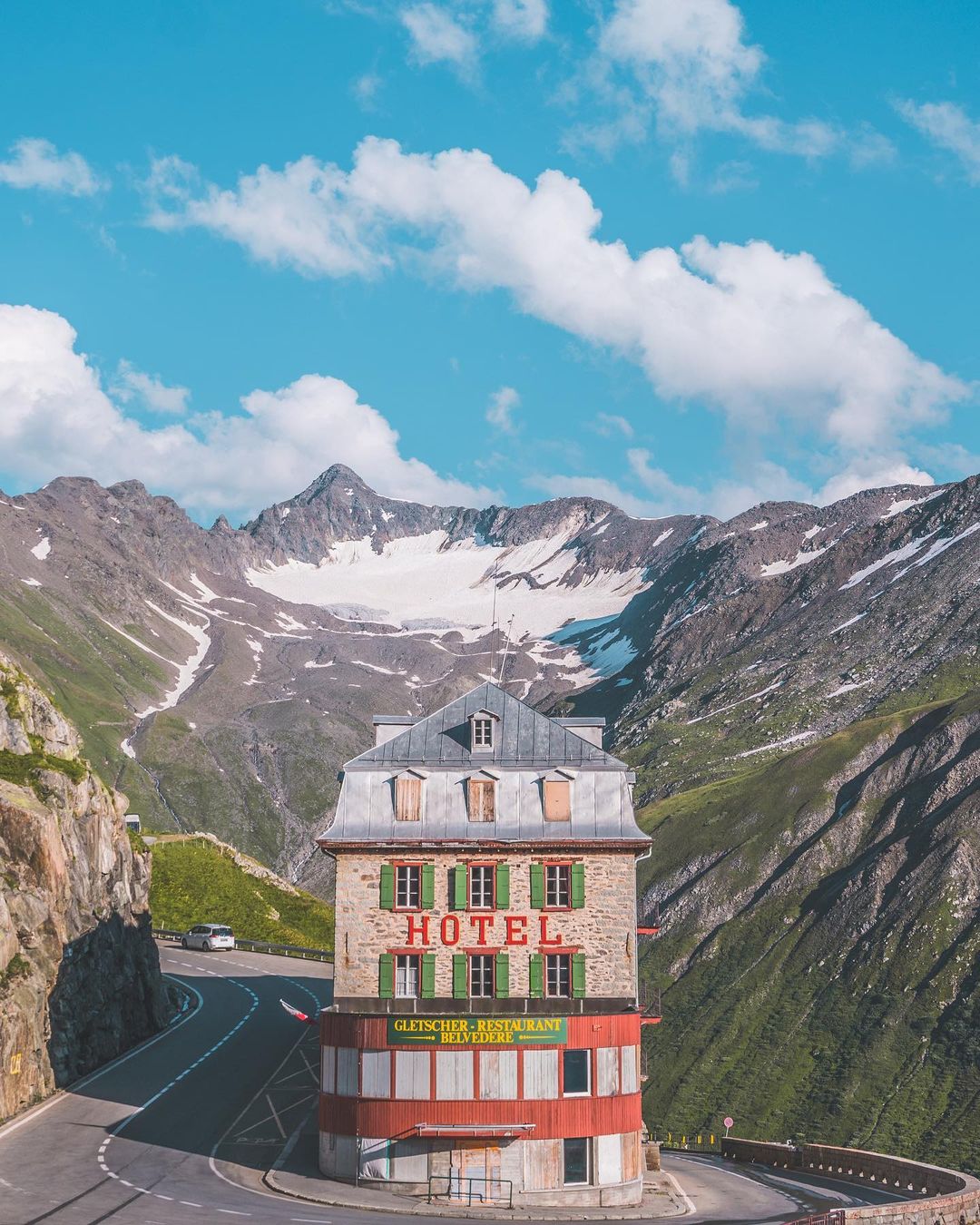 Accidentally Wes Anderson - Hotel Belvédère